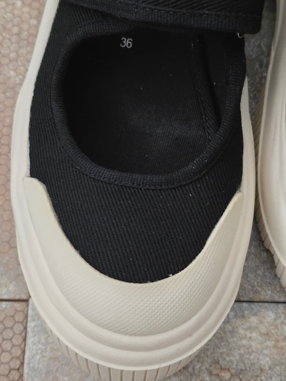 (235)자라 트랙솔 스포티 메리 제인 플랫 슈즈 상품이미지3