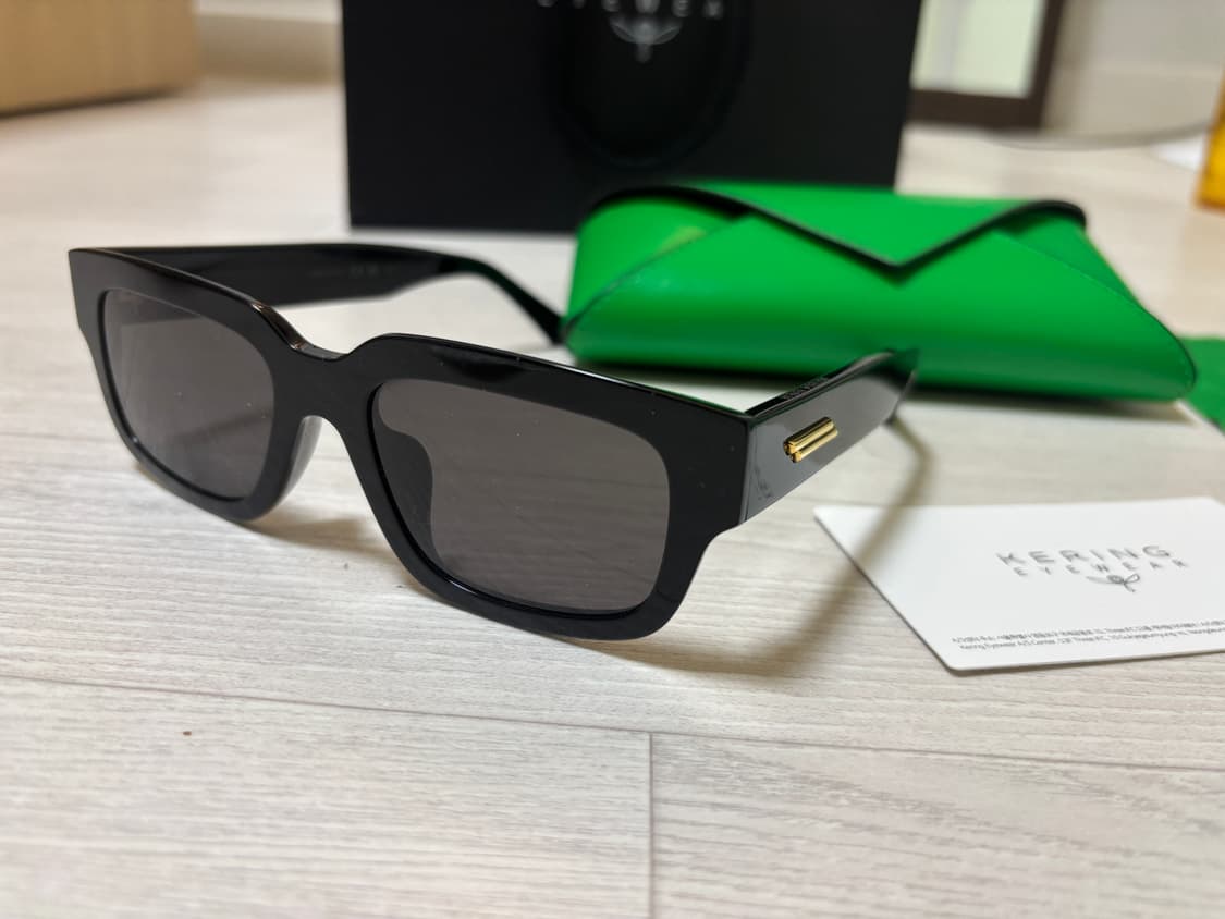 보테가 울트라씬 스퀘어 선글라스 상품이미지2