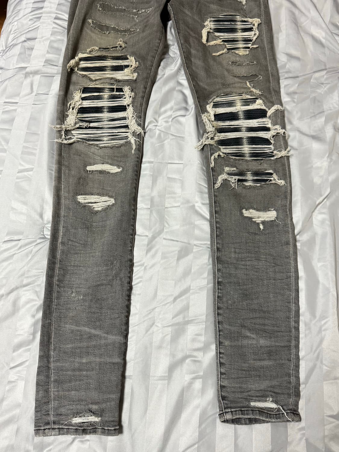 AMIRI MX1 코튼패널 그레이 데님진 32사이즈  상품이미지2