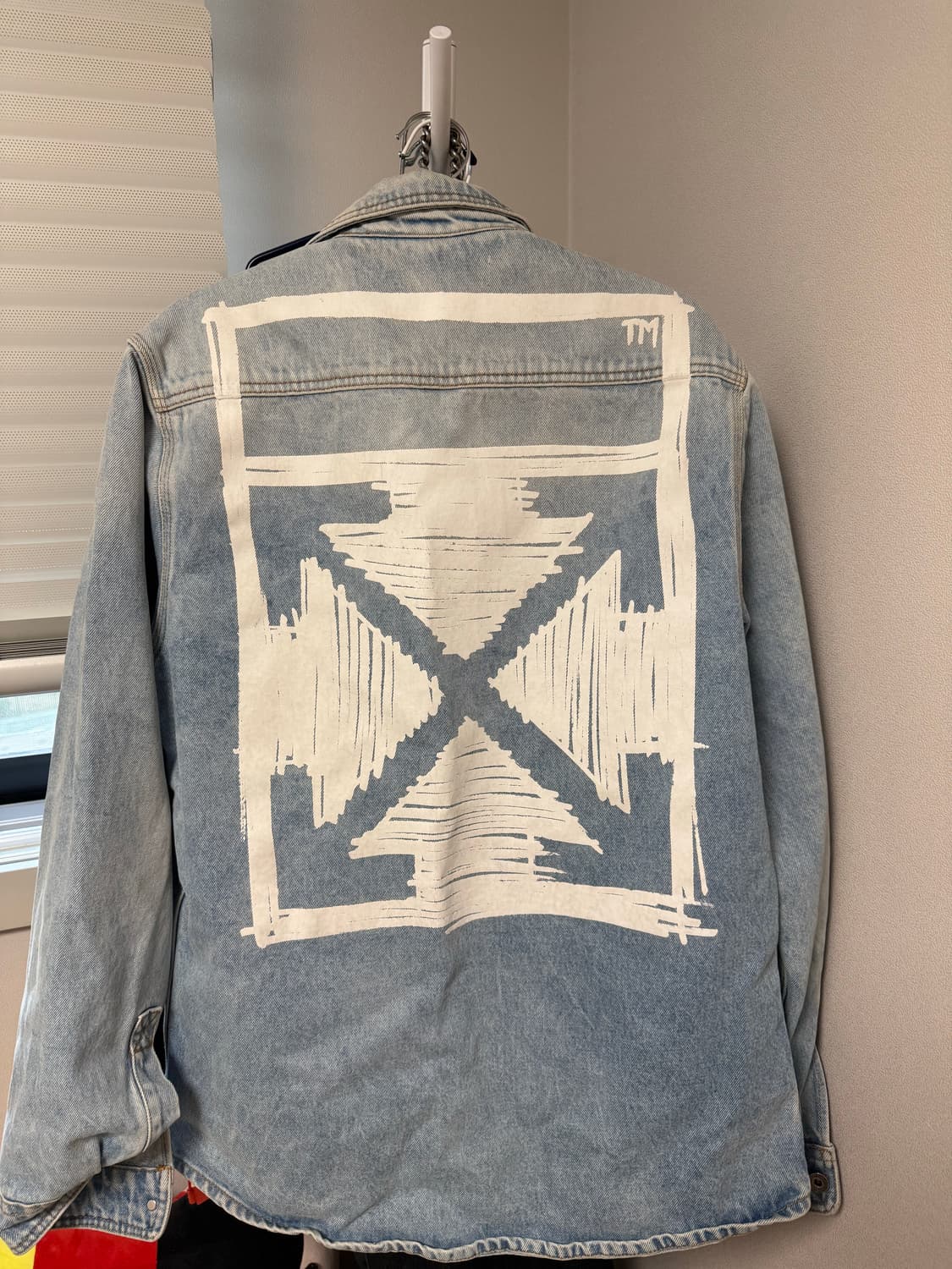 오프화이트 신형 청자켓 백화점판 L 상품이미지2