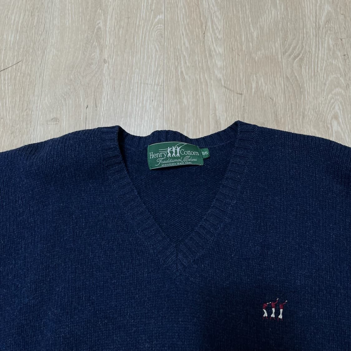 헨리코튼 골프웨어 로고 자수 브이넥 니트 [네이비] M/95 상품이미지2
