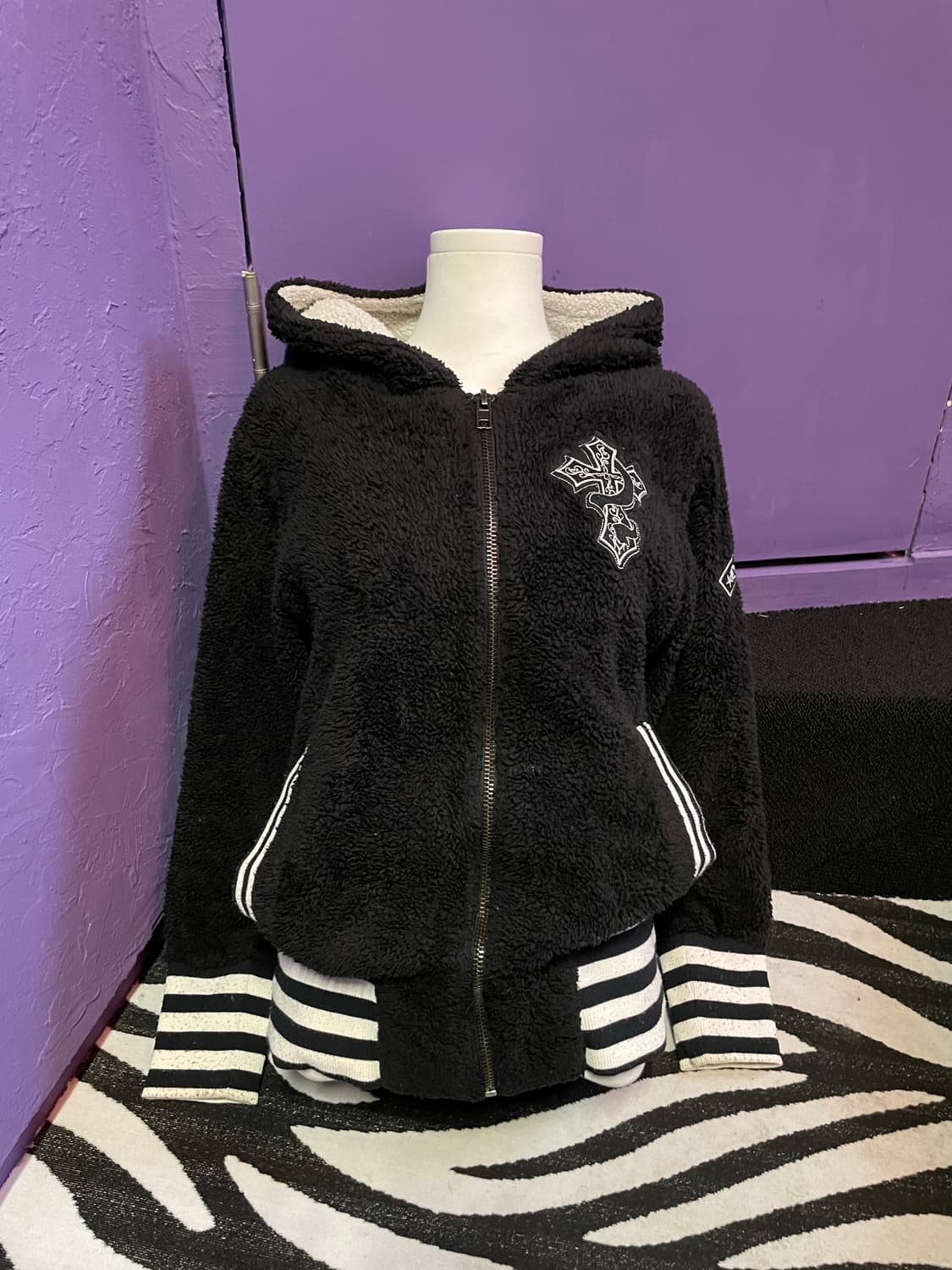 디그딥 스컬 후드집업 상품이미지5