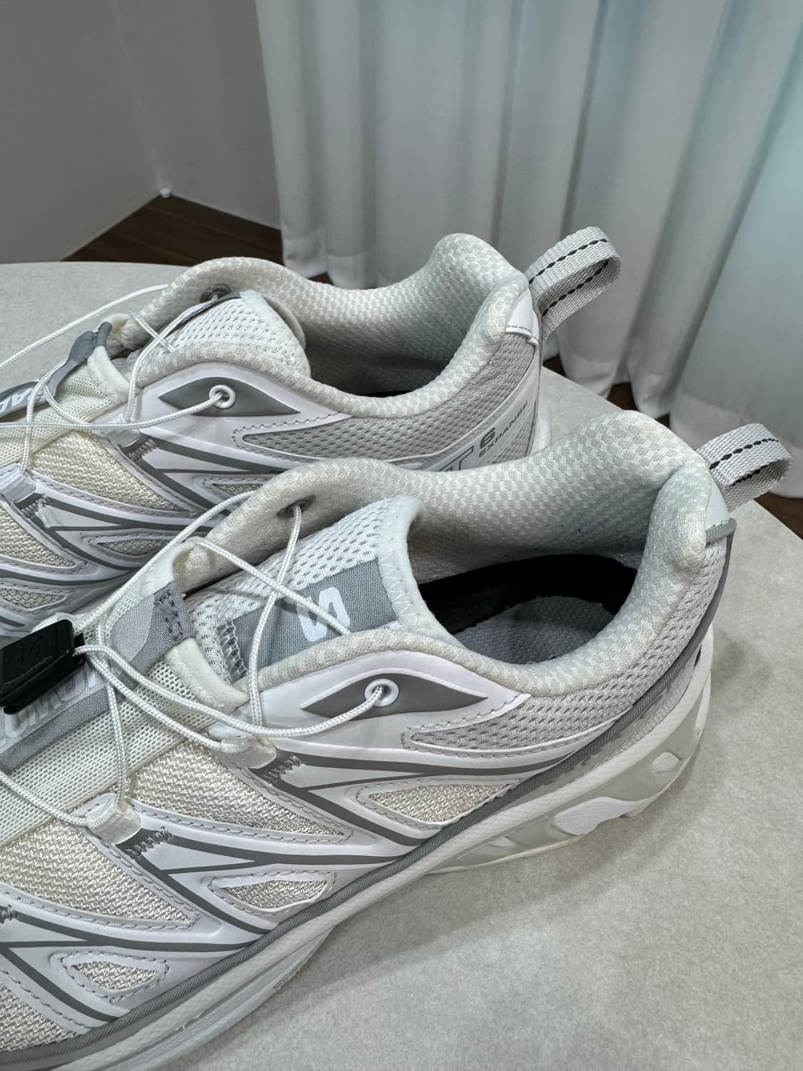 살로몬 XT-6 익스팬스 바닐라 아이스 화이트 270 상품이미지9