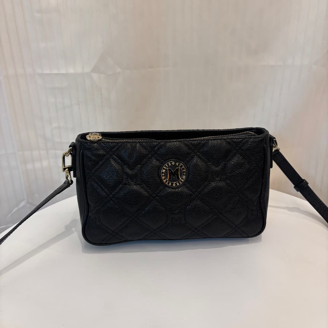 정품 메트로시티 퀄팅 크로스백     상품이미지2