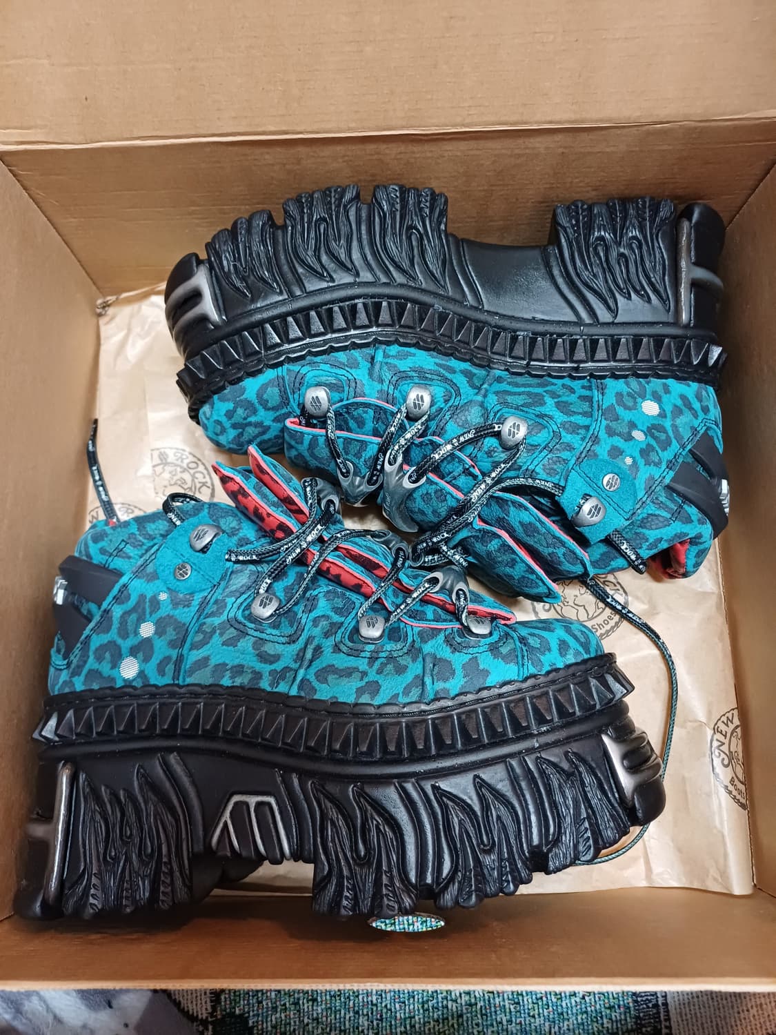 새상품 뉴락워커 37 상품이미지1