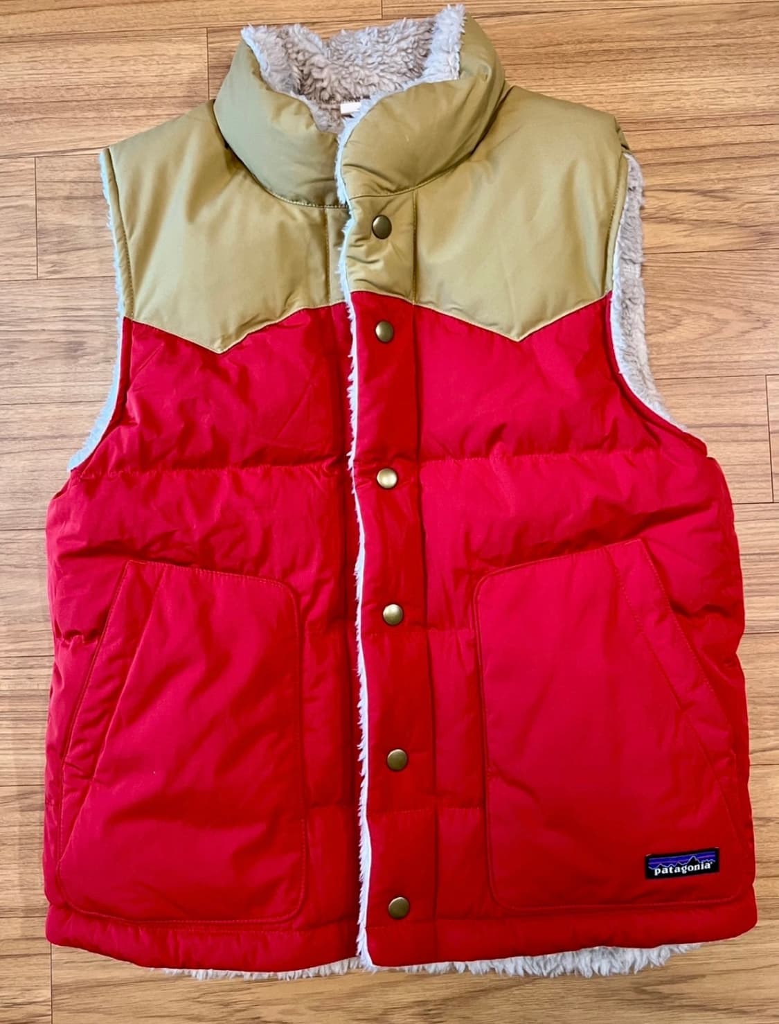 파타고니아 양면 다운 베스트 상품이미지2