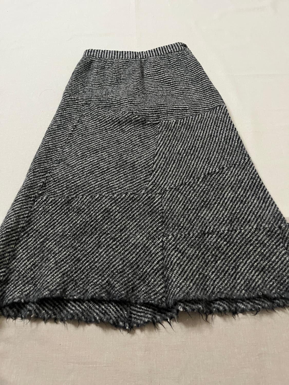 꼼데가르송 트위드 울 트위스트 스커트 comme des garcons  상품이미지3