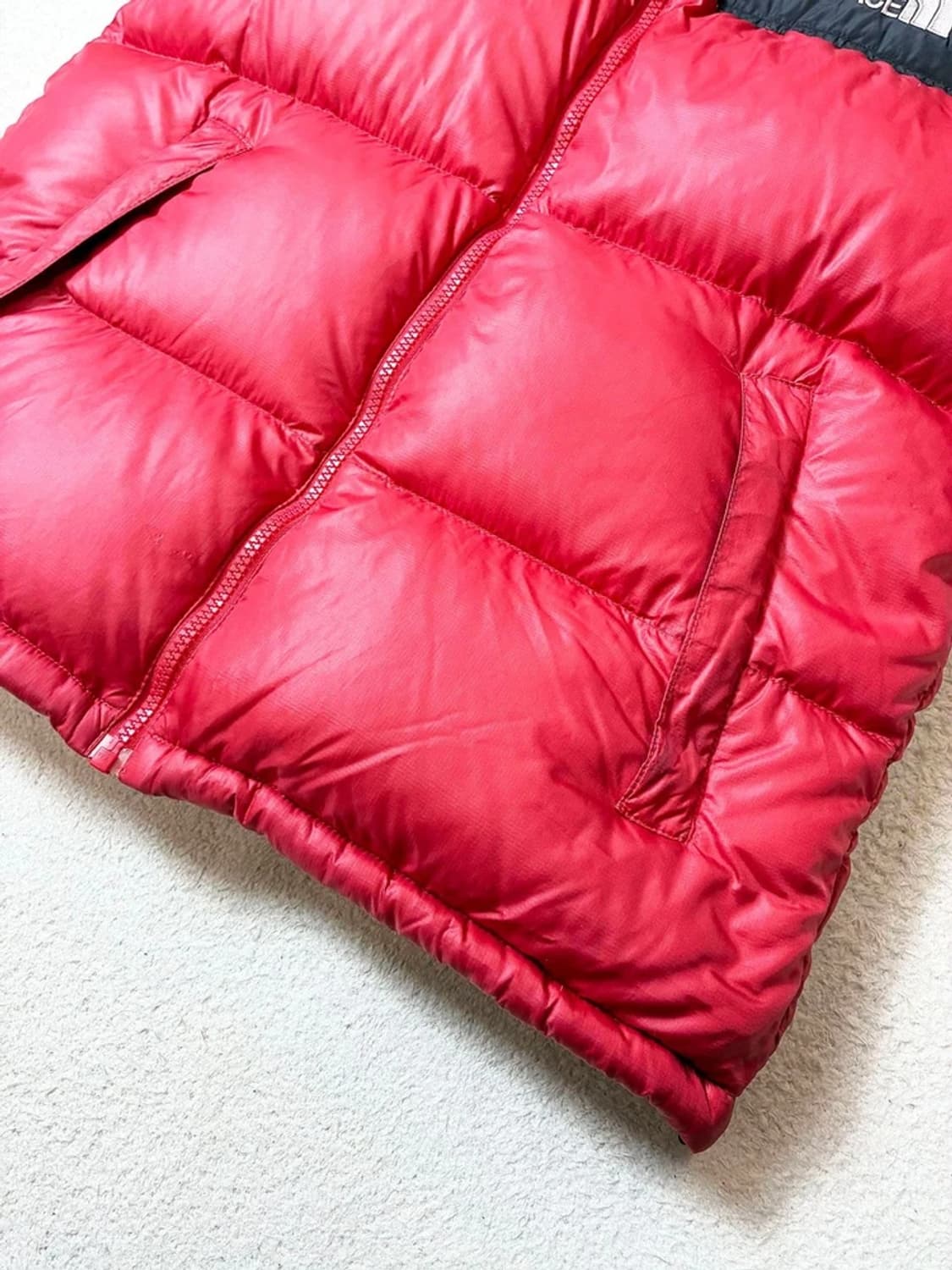 노스페이스 눕시 700 구스다운 패딩 조끼 PN6948 상품이미지4