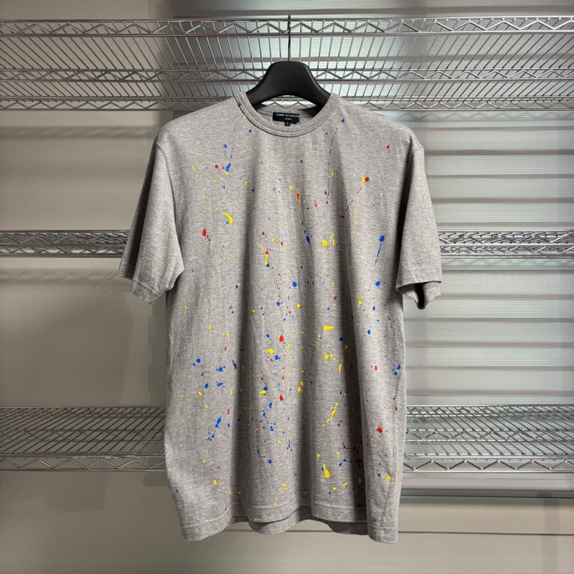 L) 꼼데가르송 옴므 페인팅 반팔 티셔츠 상품이미지1
