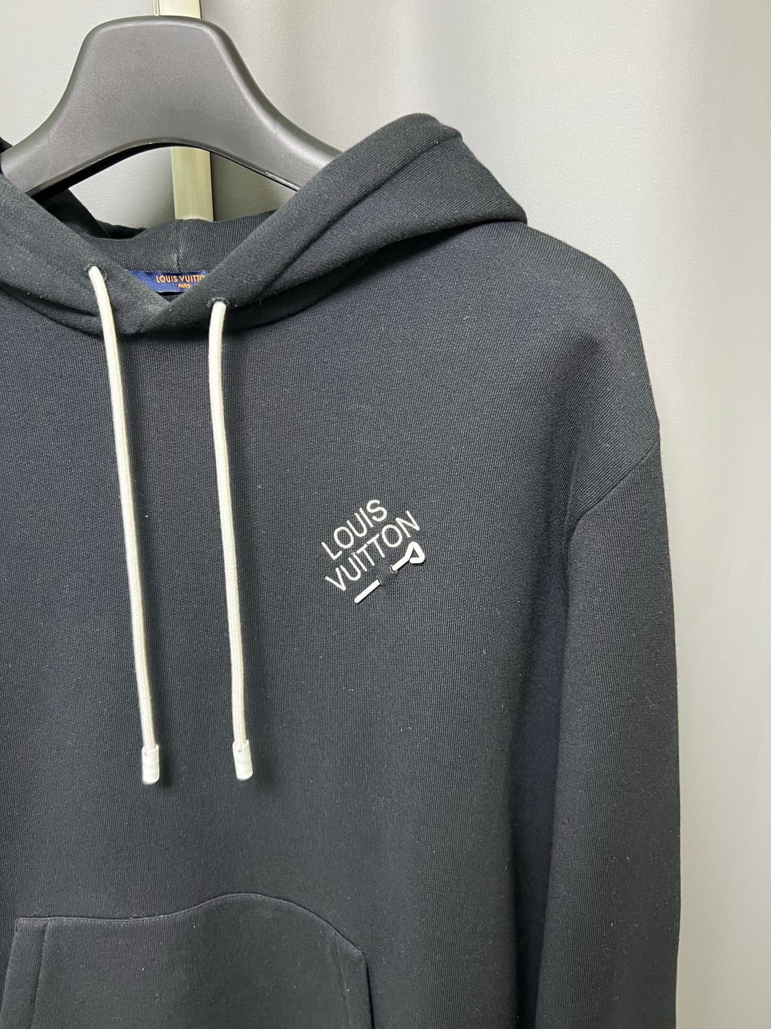 [정품] XL 루이비통 엠브로이더드 시그니처 후드티 블랙 상품이미지2
