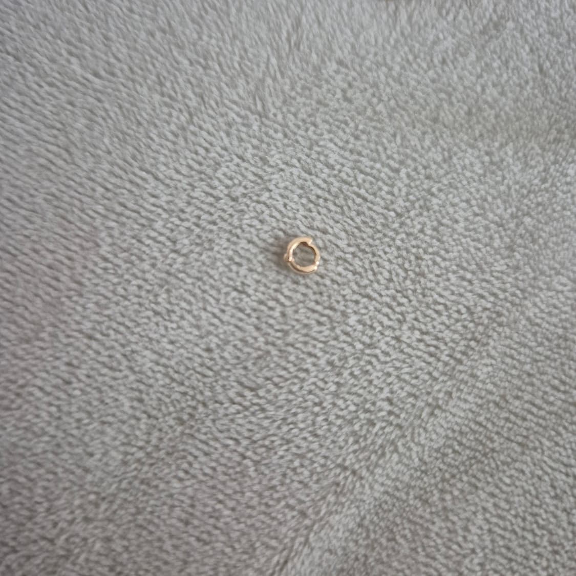 10k gold 2mm 초미니 링귀걸이 상품이미지1