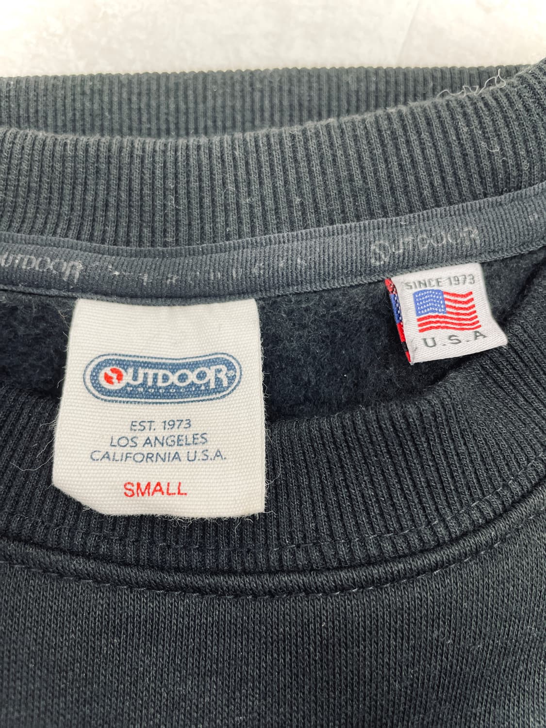 OUTDOOR PRODUCTS 블랙 로고프린트 맨투맨 상품이미지5