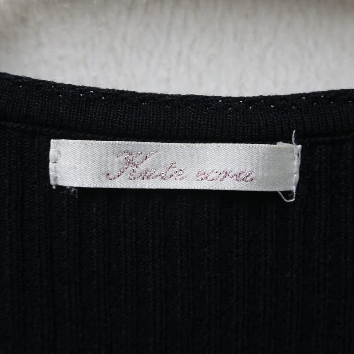 KATE ECRU 오네갸루 스퀘어넥 리본 니트 63137 상품이미지5