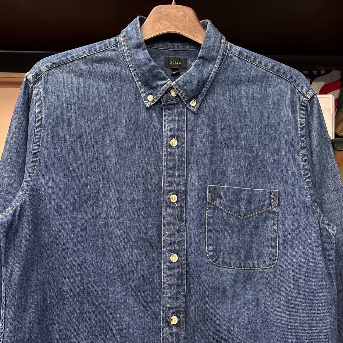 제이크루 인디고 워싱 버튼다운 데님셔츠 N1055 상품이미지3