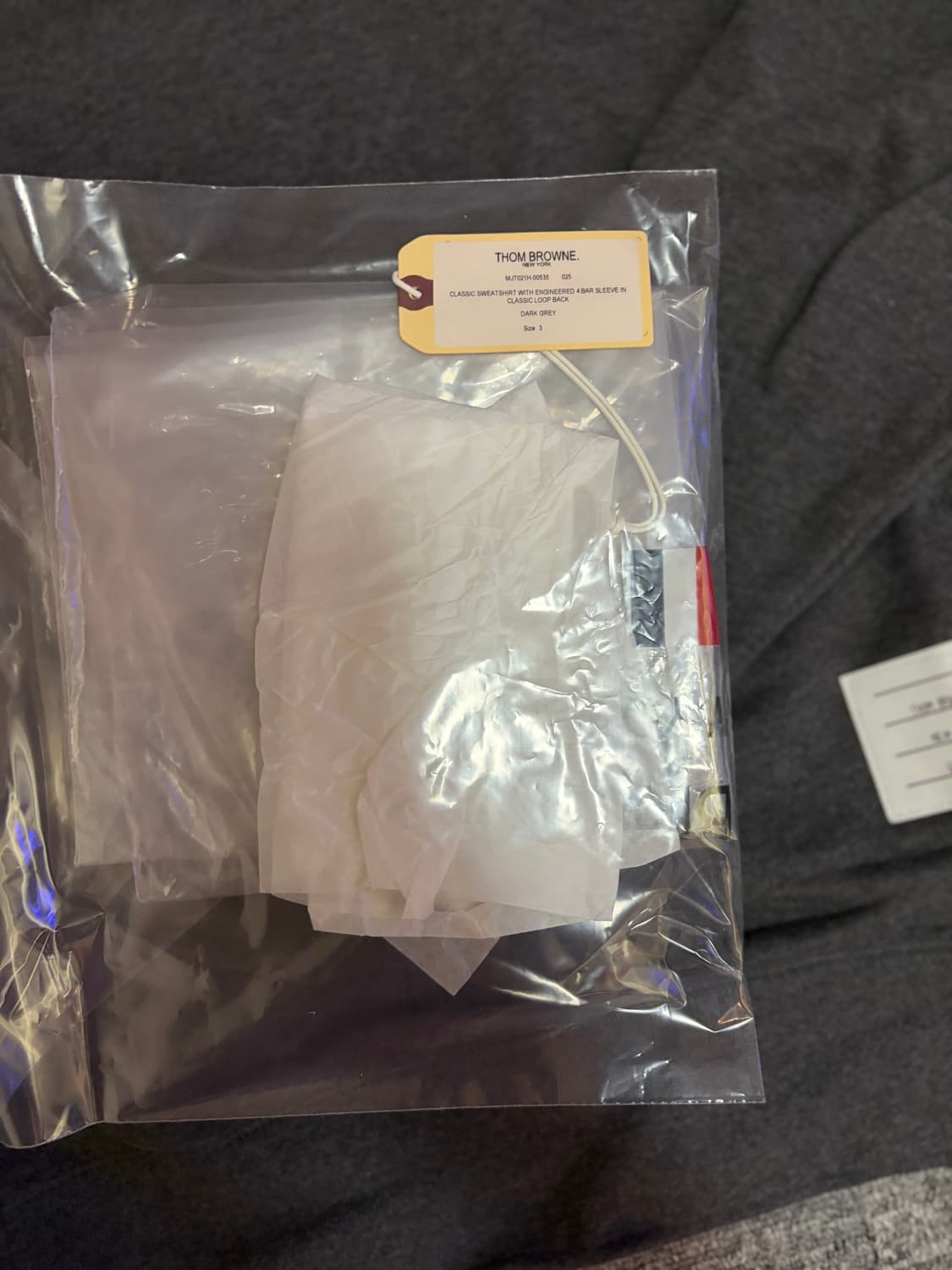 톰브라운 4바 스웨트셔츠 다크그레이 3사이즈 상품이미지6