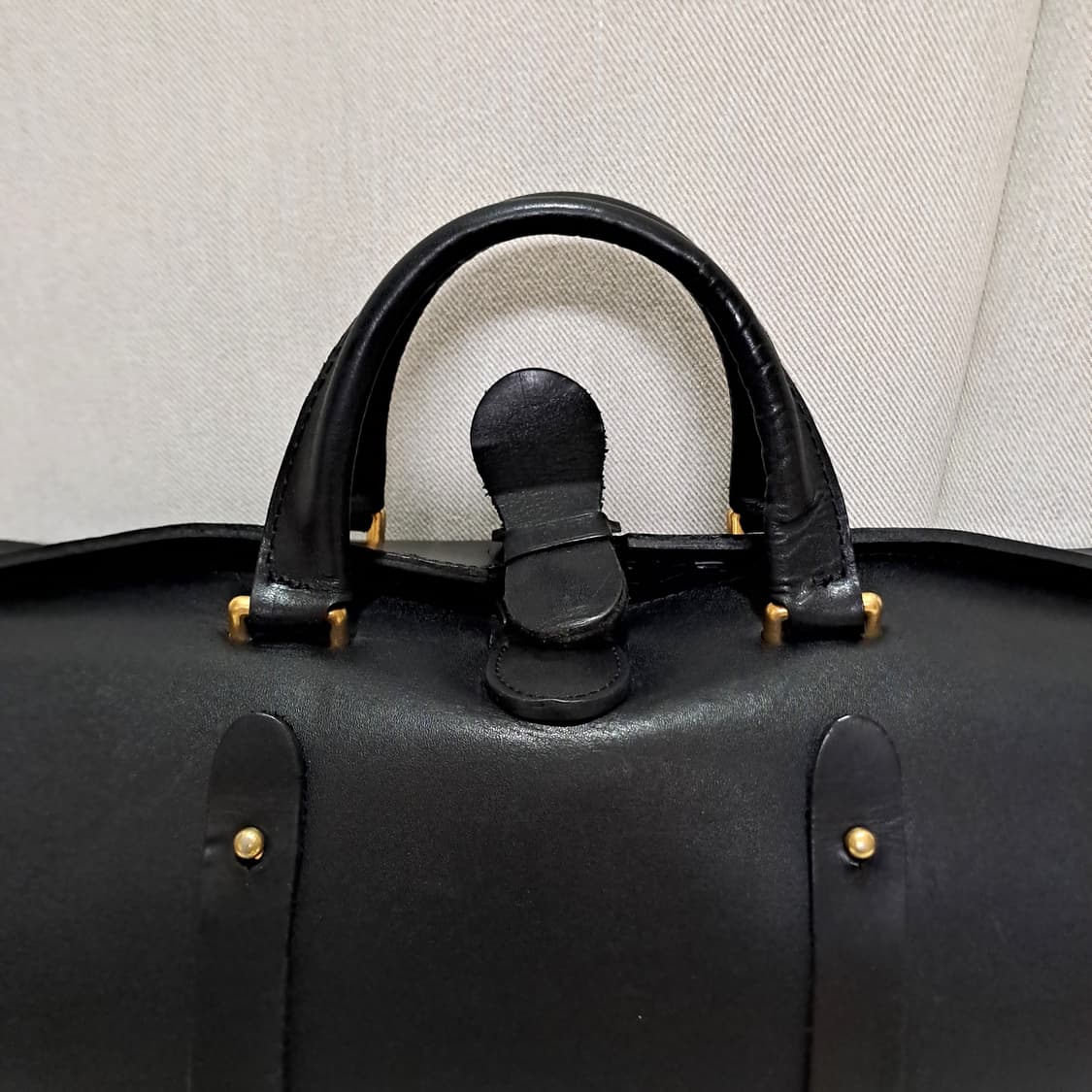 (택포) 아웃라인즈 가죽 트렁크백 블랙 B783 상품이미지2