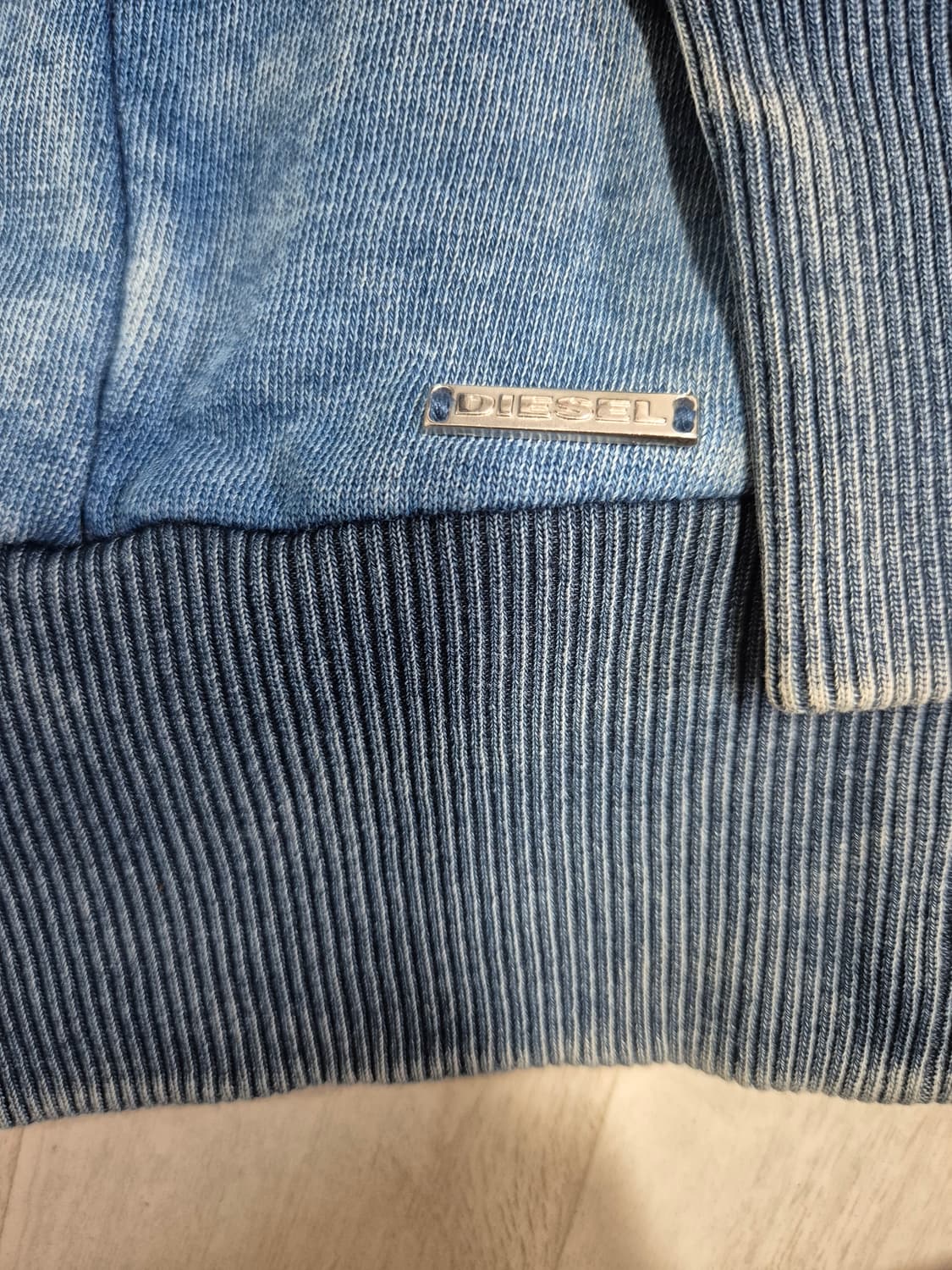 정품 디젤 빈티지 패치워크 맨투맨 상품이미지5