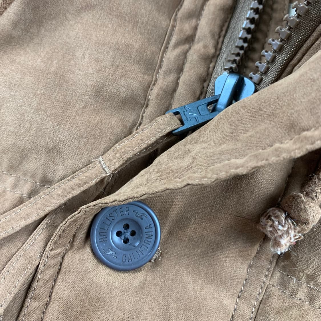 홀리스터 자수로고 후드 퍼 다운 패딩 자켓 브라운 상품이미지5