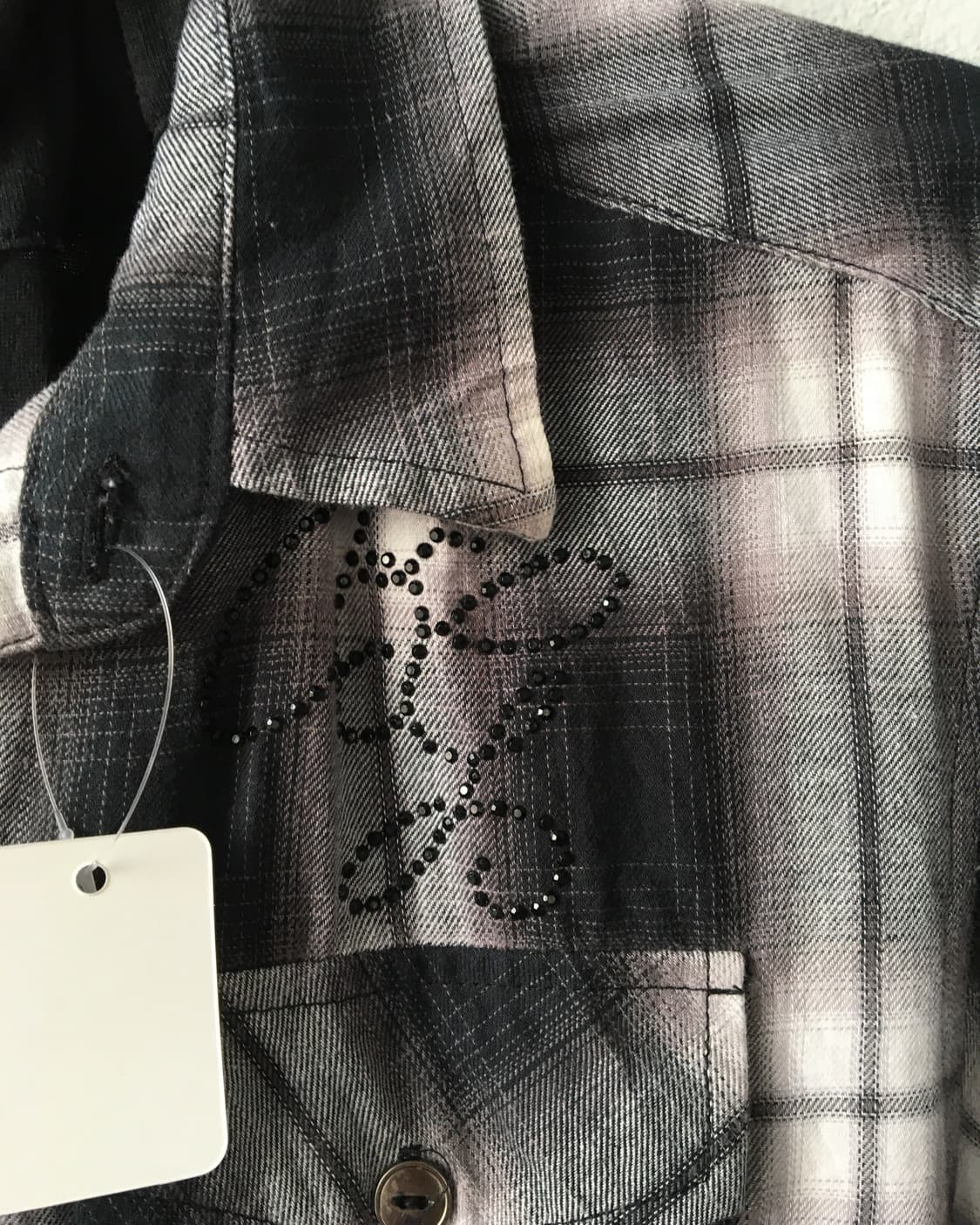 Back lettering needle work hood shirt 상품이미지5