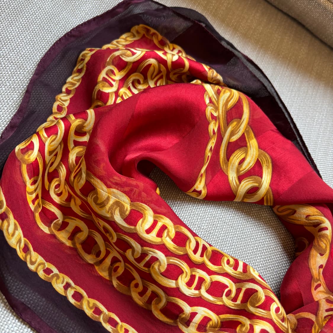 슬래진저(Slazenger)빈티지 스타일의 체인 패턴 실크 스카프 상품이미지3