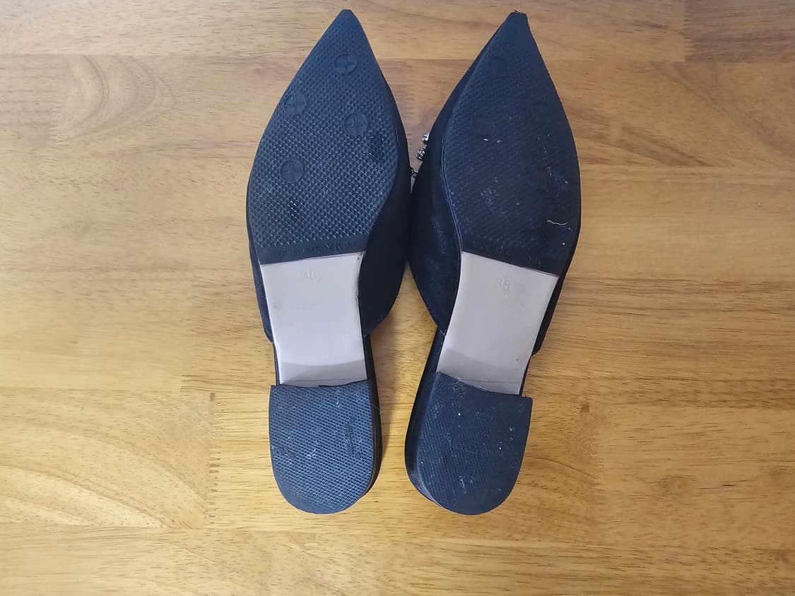 미우미우(Miu Miu) 쥬얼 사틴 블로퍼 - 38사이즈

 상품이미지6