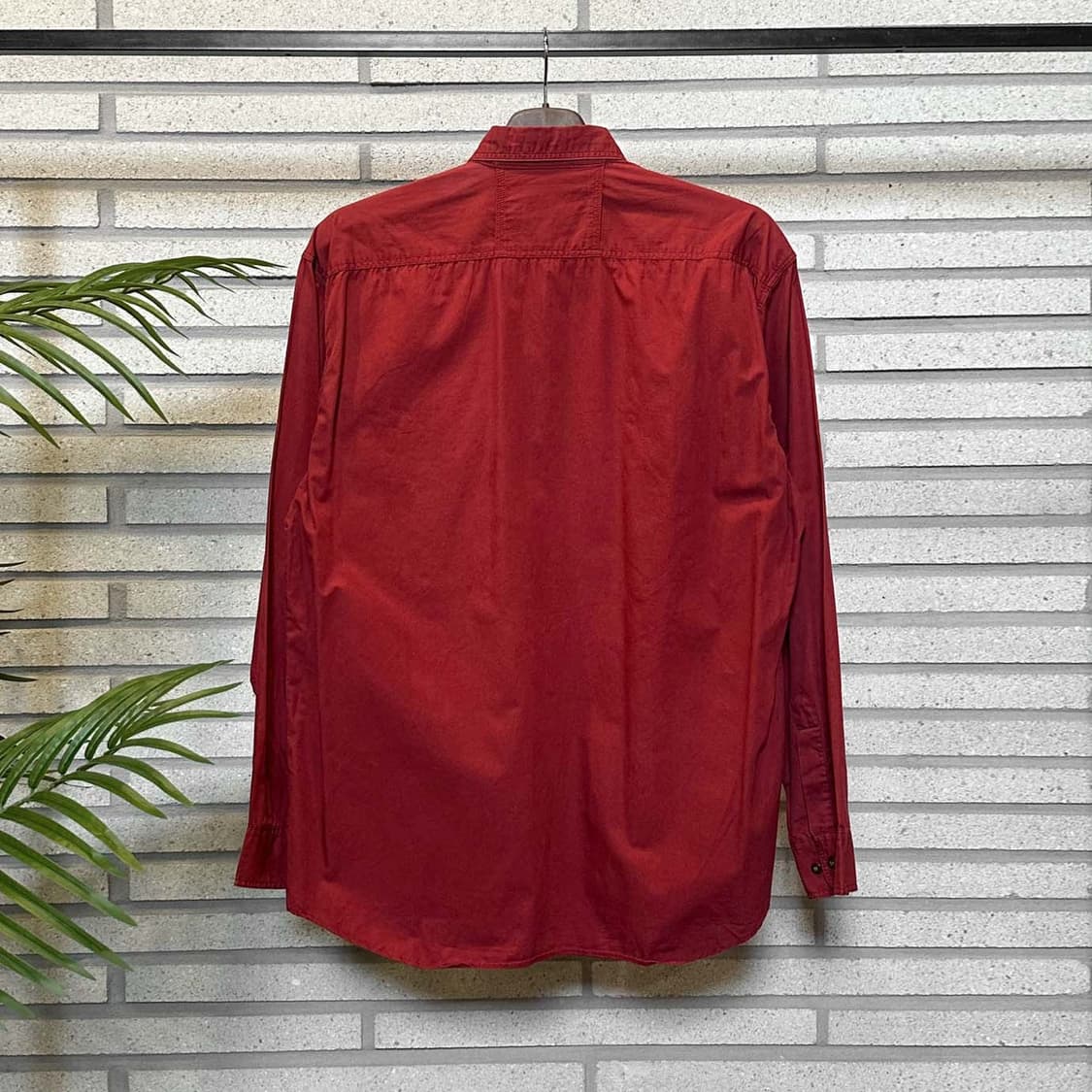 USA VINTAGE 긴팔 워크 셔츠 투포켓 디테일 버건디 레드 상품이미지3