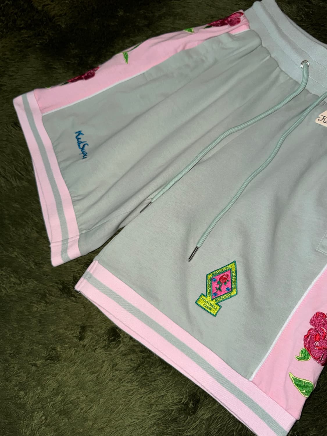 [S] Kidsuper 키드슈퍼 브루클린 보나틱스 사커 쇼츠 상품이미지3