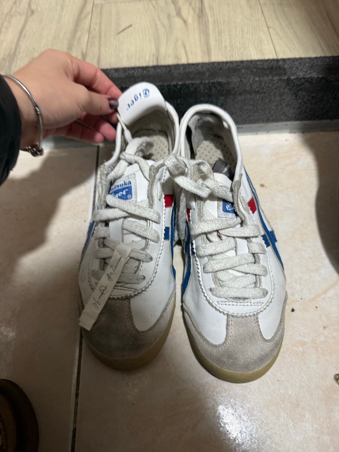 오니츠카타이거 멕시코 66 스니커즈 225 세탁완ㄹㅛ 상품이미지2