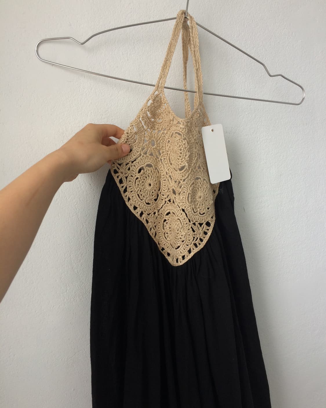 Crochet point tied holter neck top 상품이미지4