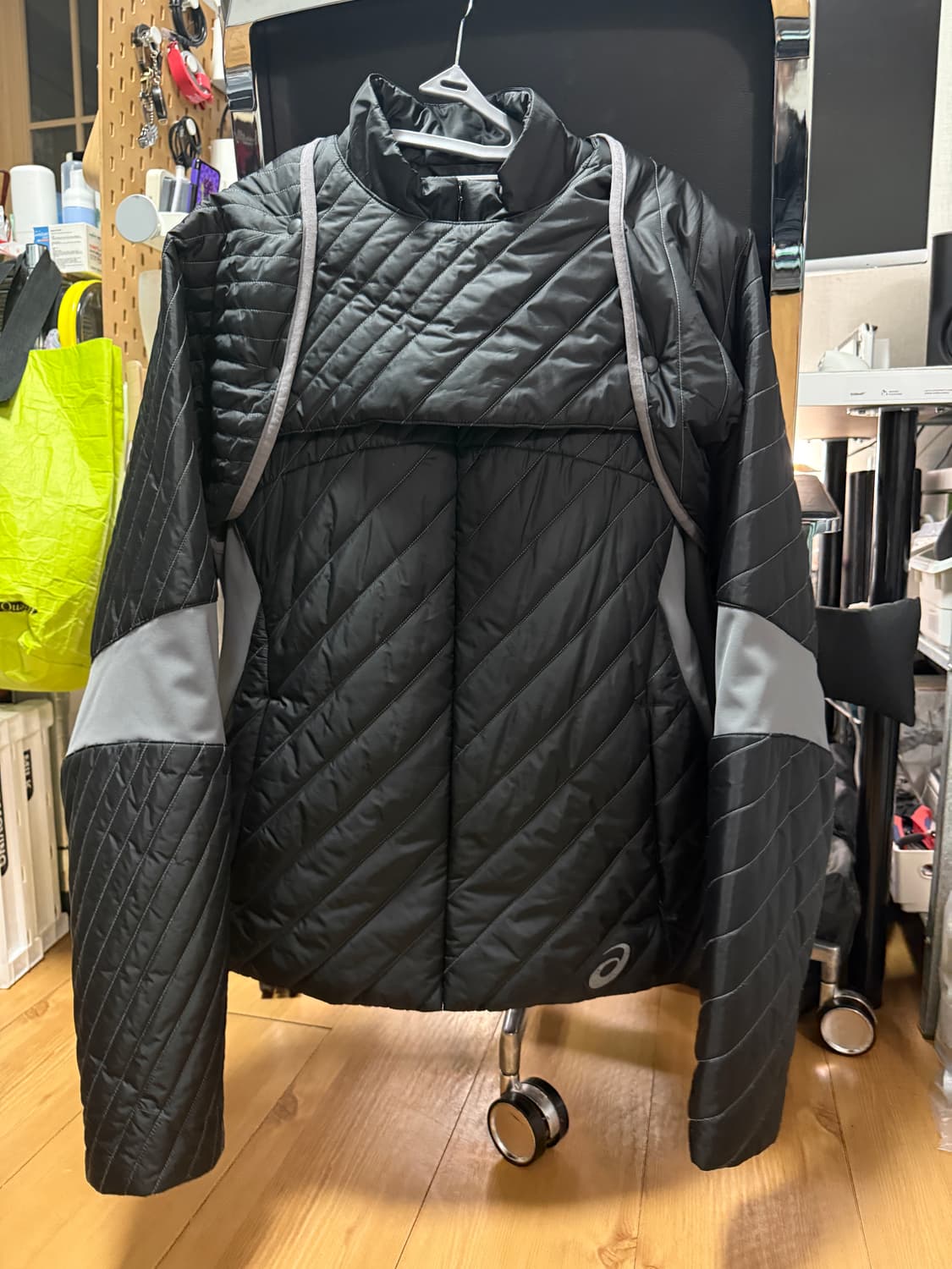 아식스 키코 코스타디노브 인슐레이티드 패딩 자켓 팬츠 셋업 상품이미지2