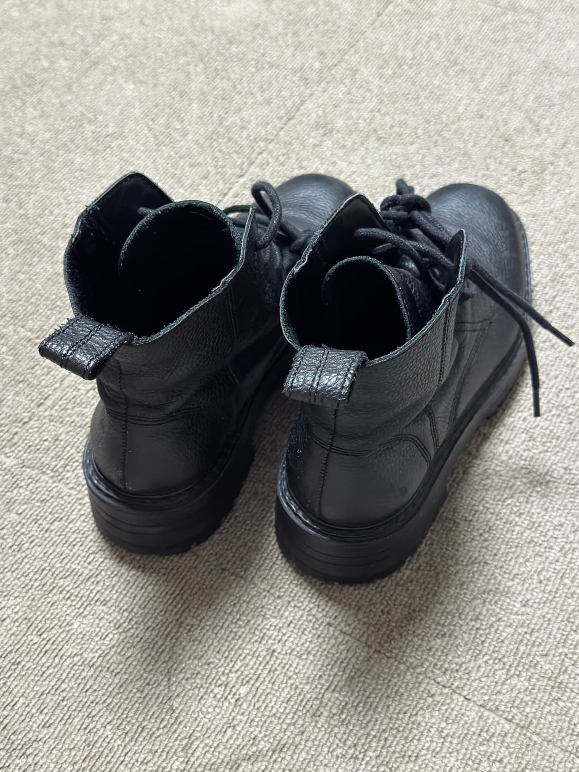 자라(ZARA) 천연 소가죽 레이스업 워커 부츠 (225 / 35) 상품이미지3