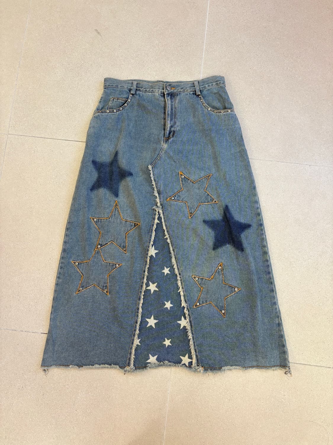 별 프린지 데님 롱스커트 상품이미지1