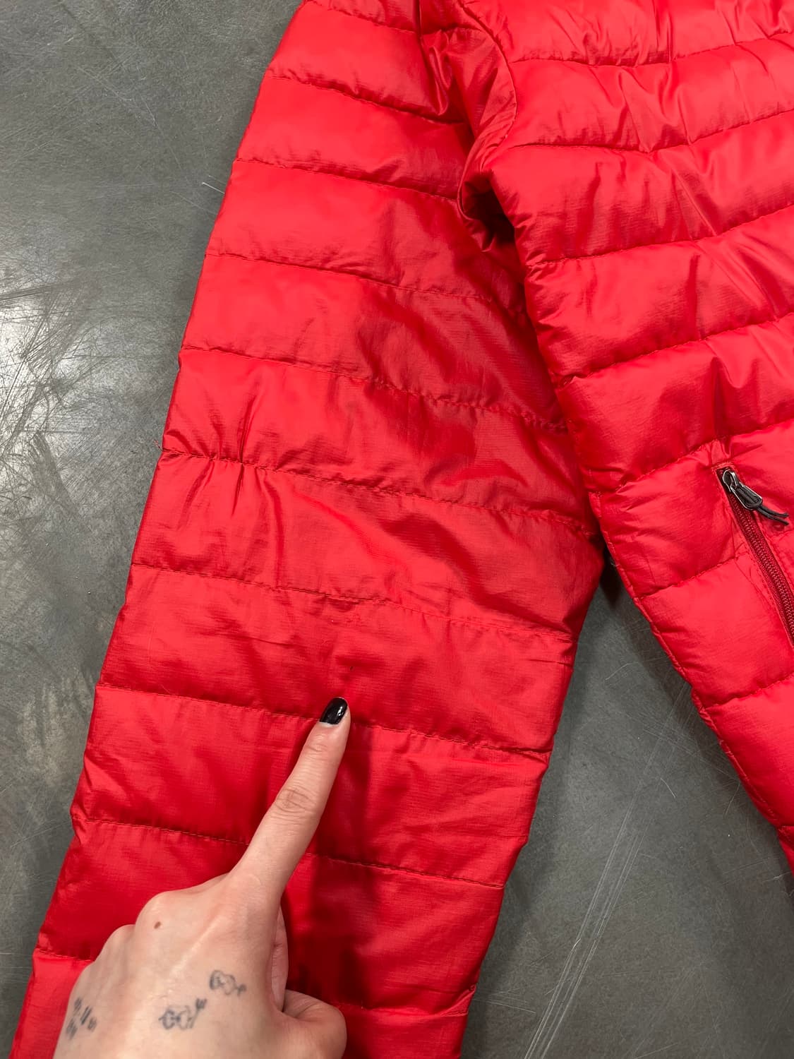 파타고니아 다운 스웨터 경량 패딩 상품이미지3