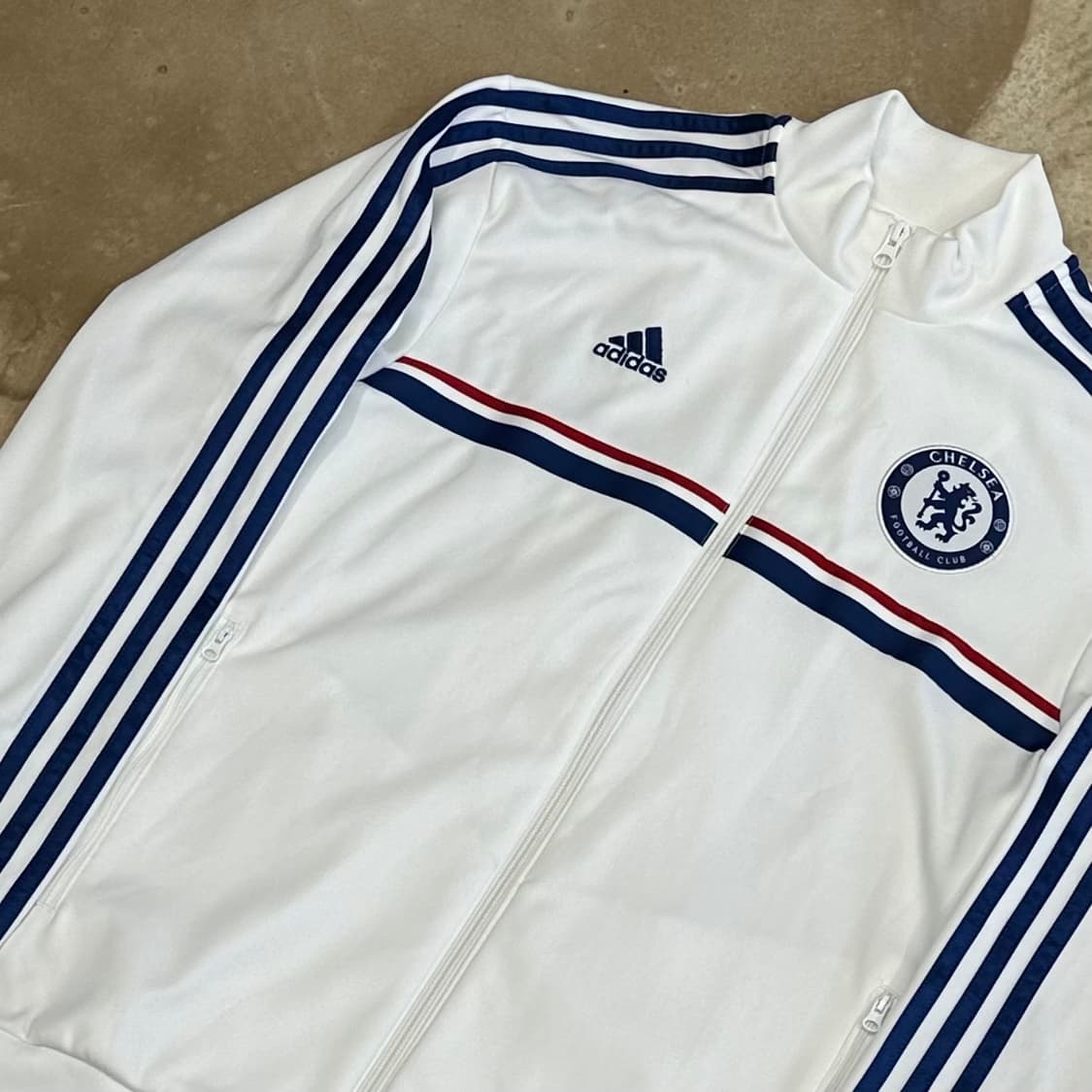 100 아디다스 첼시 블루라인 화이트 트랙탑 상품이미지1