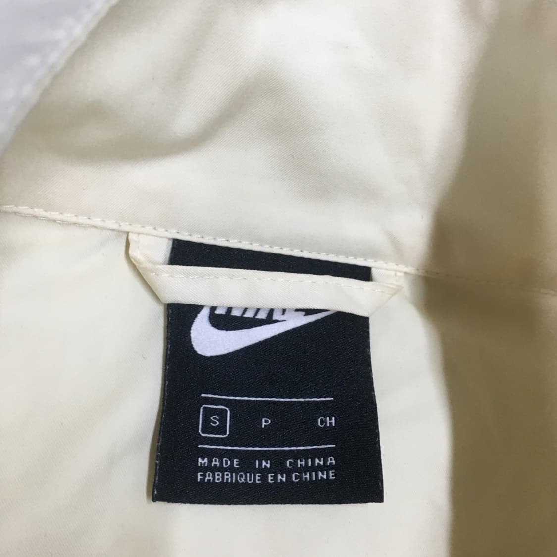 나이키 여성 바람막이자켓 CC30 상품이미지3