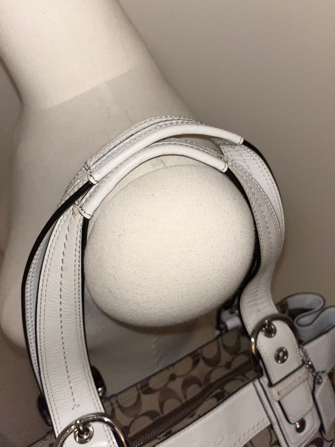 📦 Coach basic white&beige Shoulder Bag 상품이미지6