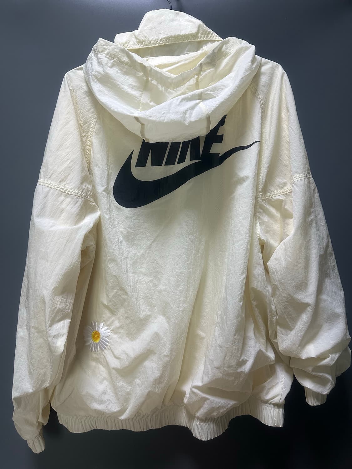 나이키 바람막이 상품이미지2