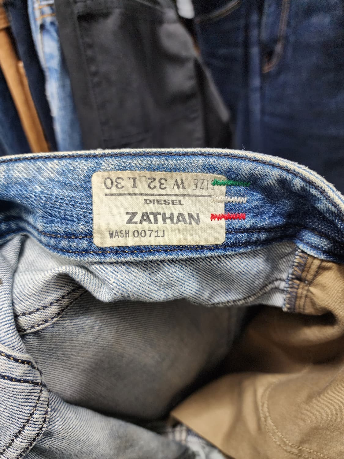 90s 디젤 이태리 데미지 워싱 부츠컷 나팔바지 상품이미지6