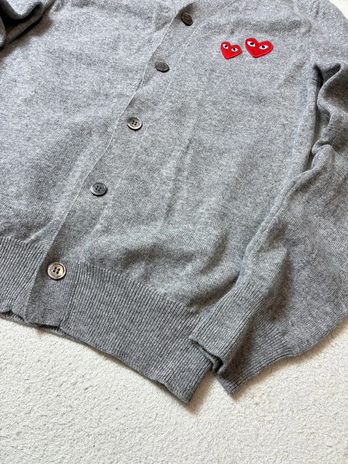 꼼데가르송 더블 하트 로고 니트 가디건 PN7258 상품이미지4