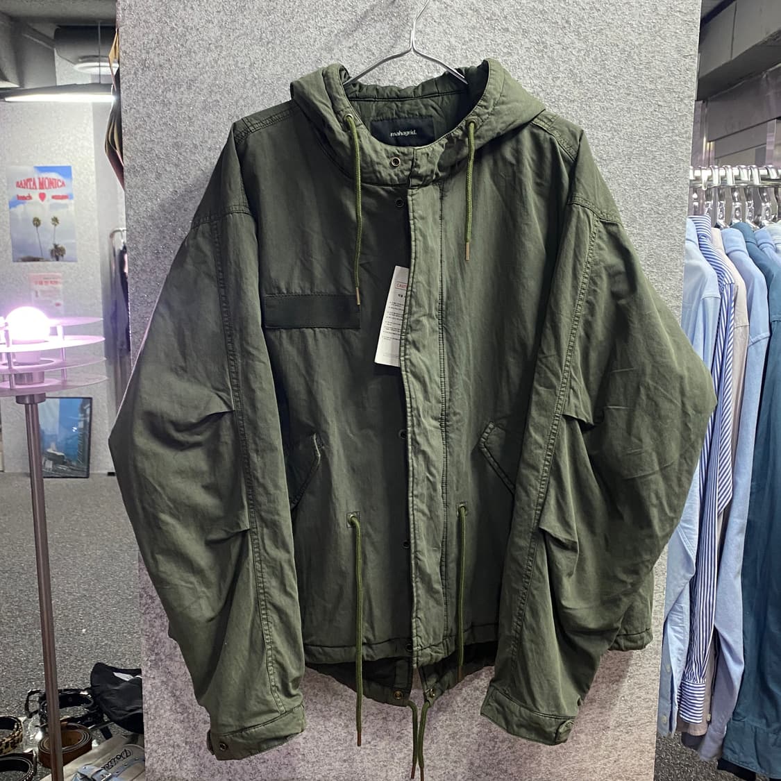 마히그리드 포켓로고 카키 숏 파카 B3660 상품이미지2