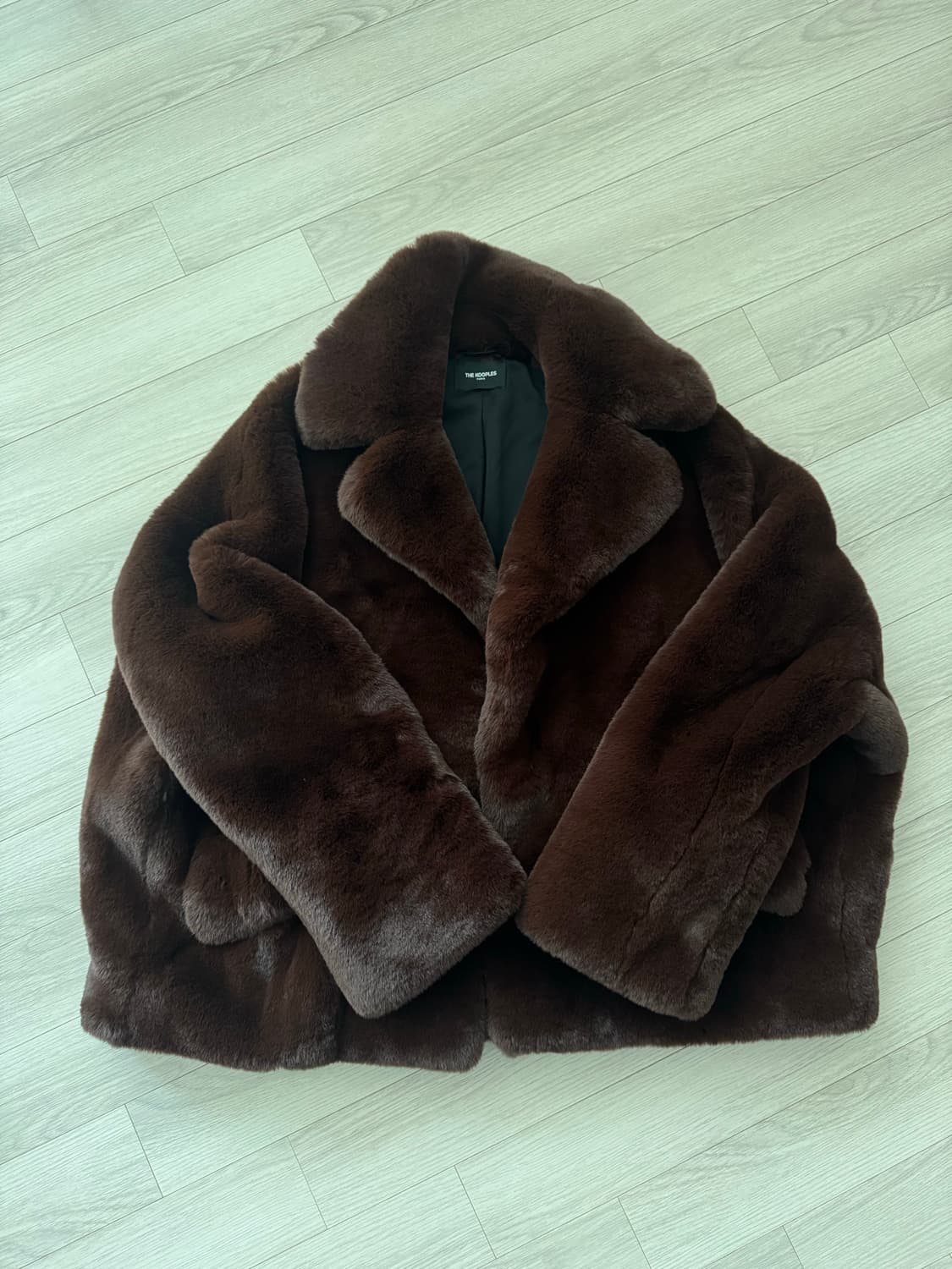 더쿠플스 faux fur 코트 상품이미지3