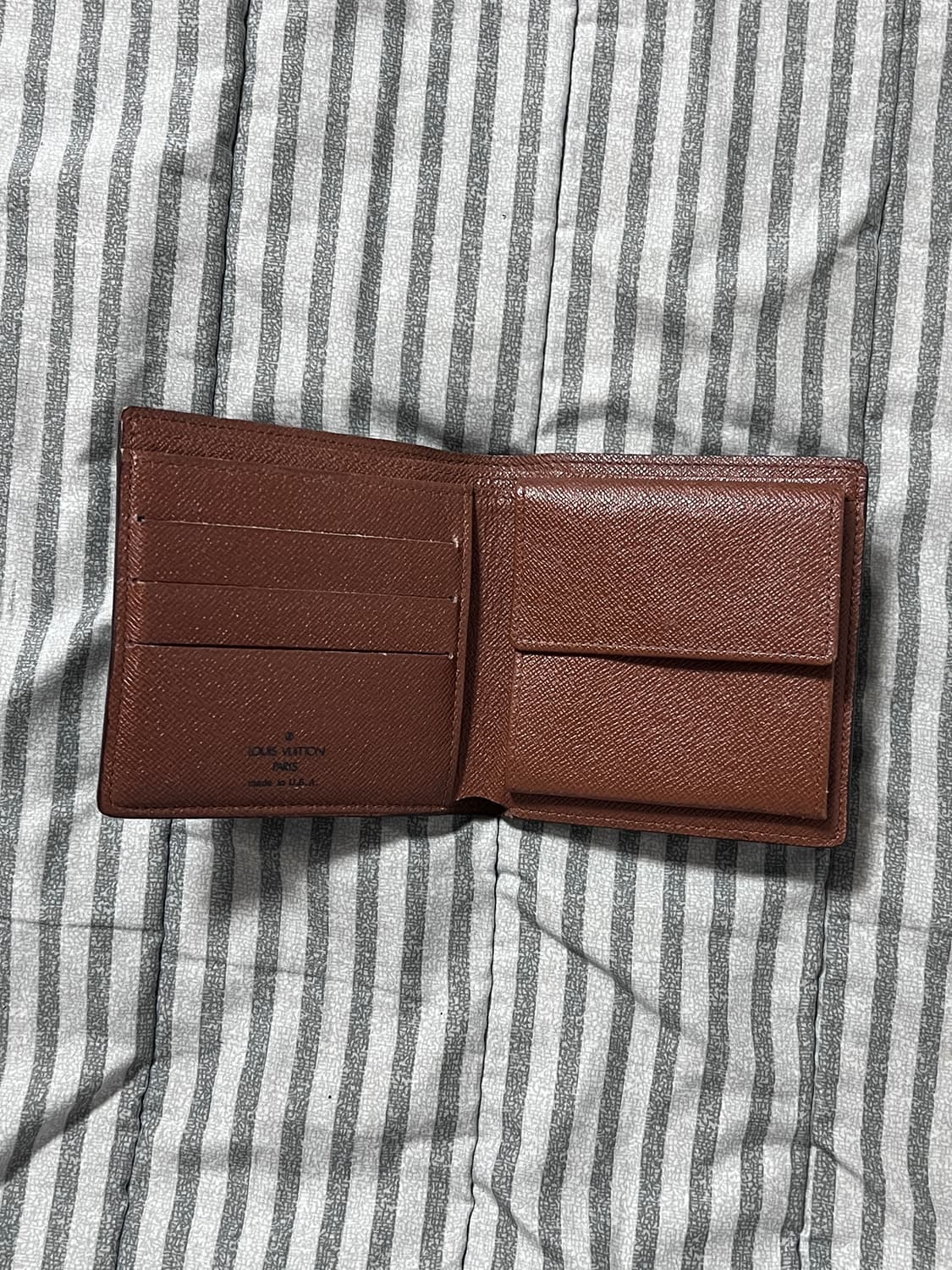 루이비통 반지갑 상품이미지2