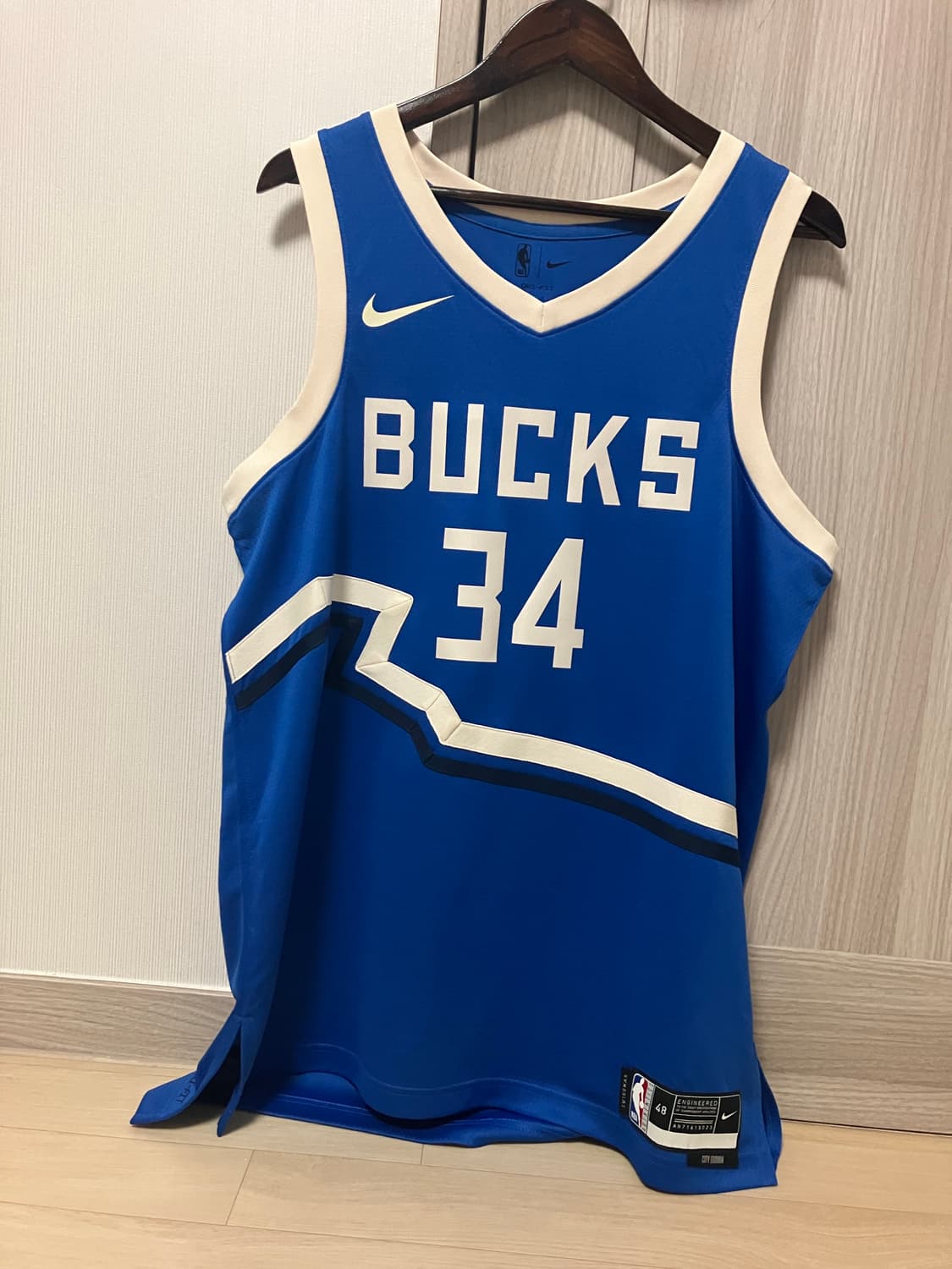 야니스 아데토쿤보 한정판 시티에디션 정품 스윙맨 져지 상품이미지2