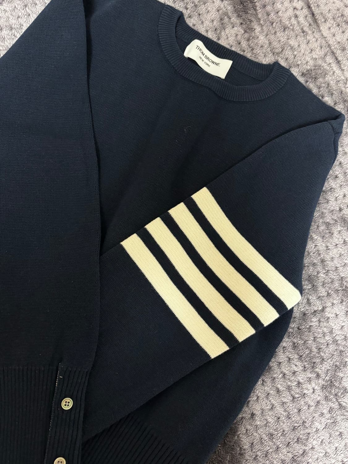 톰브라운 니트 네이비 상품이미지2