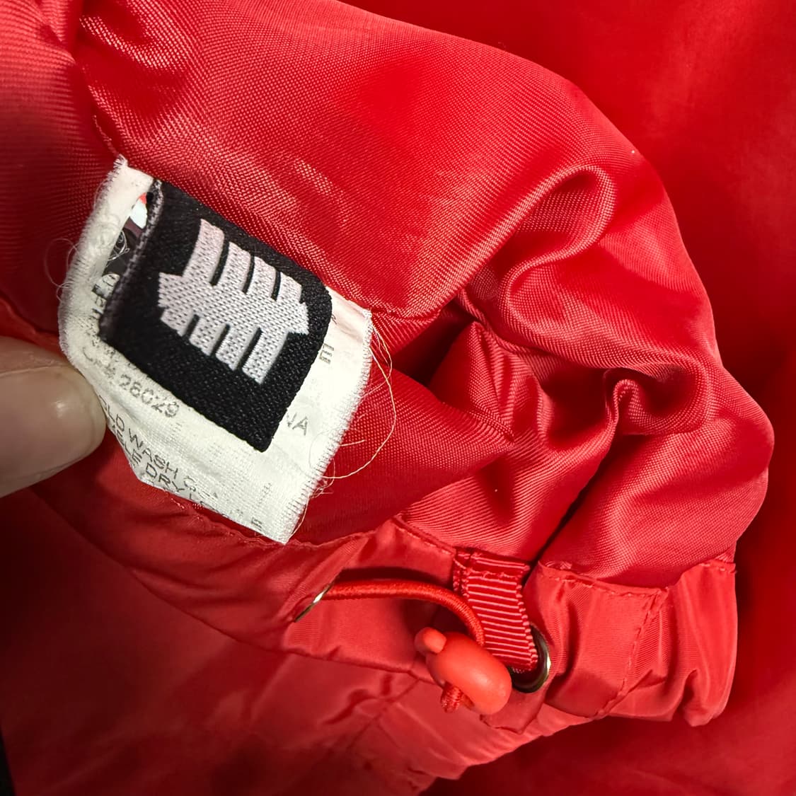 언디핏 닛산 바람막이 상품이미지7