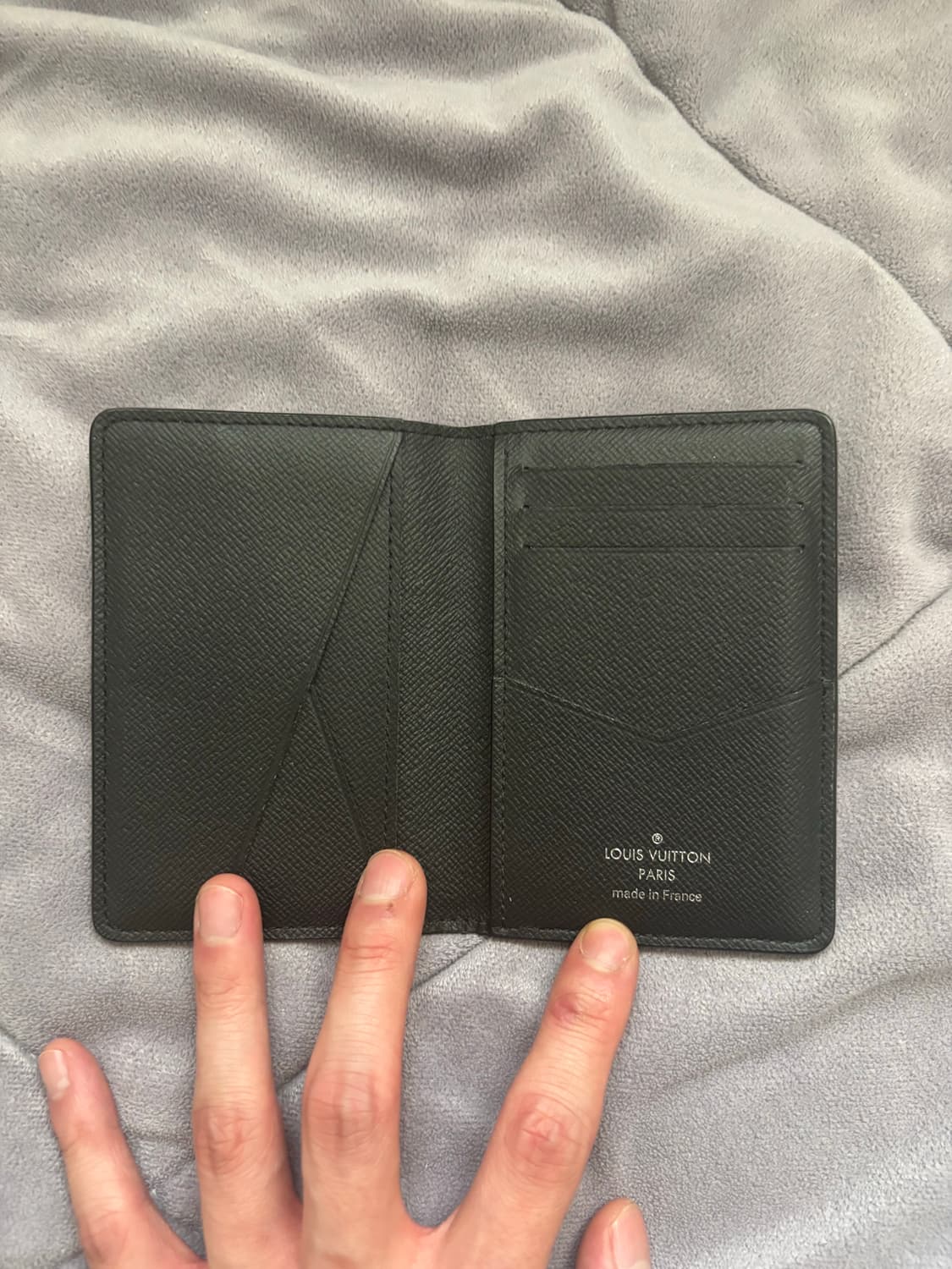 루이비통 타이가 포켓 오거나이저 상품이미지2