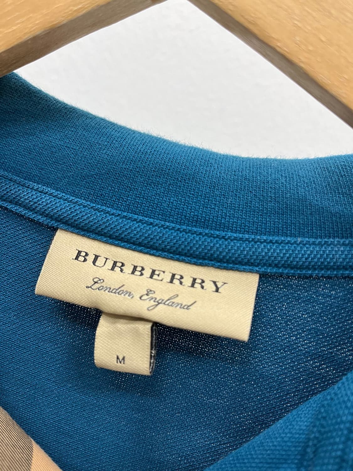 95) 버버리 청록 긴팔 카라티  상품이미지4