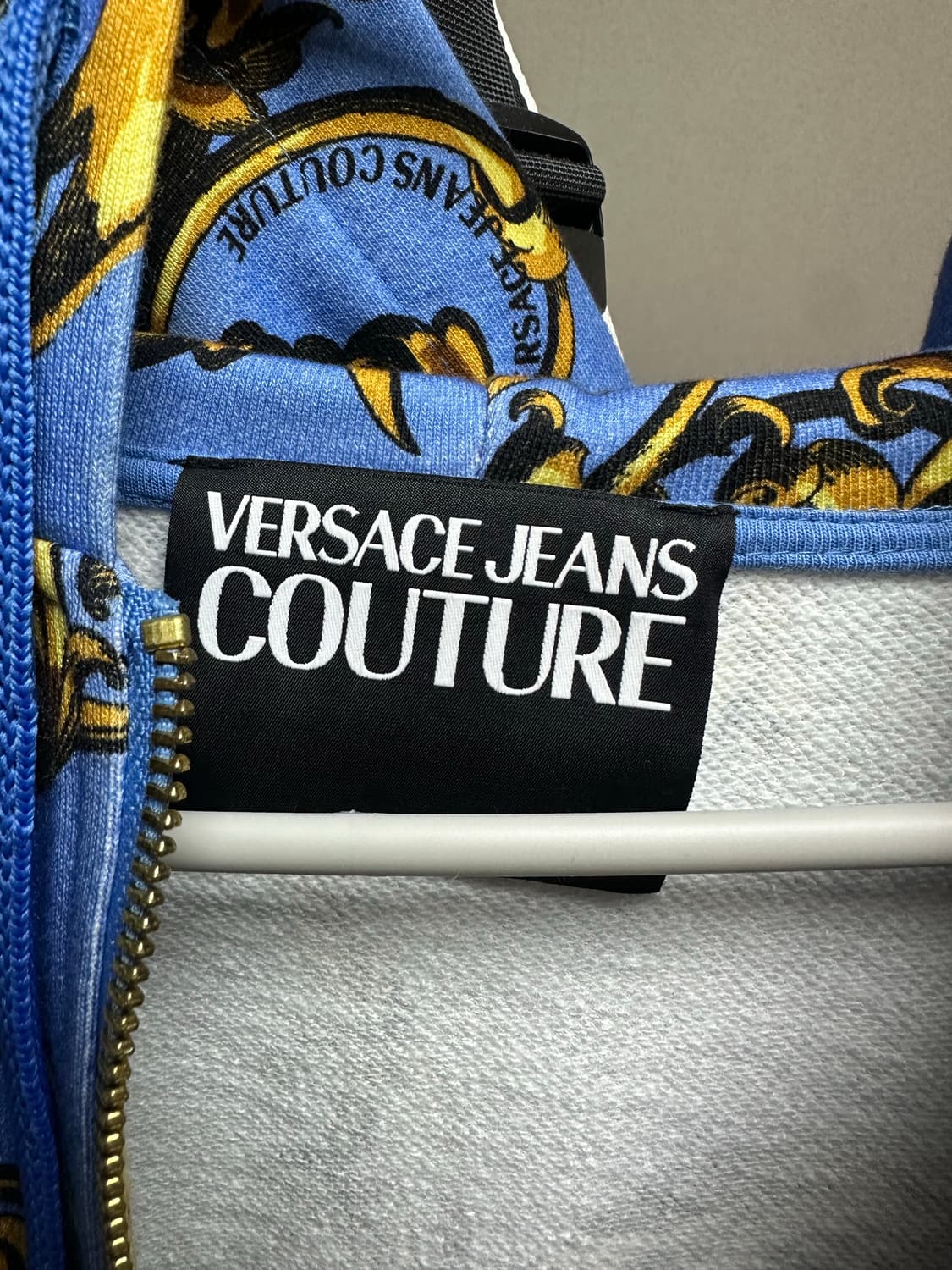 급처) 베르사체 진스 블루 바로크 후드집업 100 정품 상품이미지2
