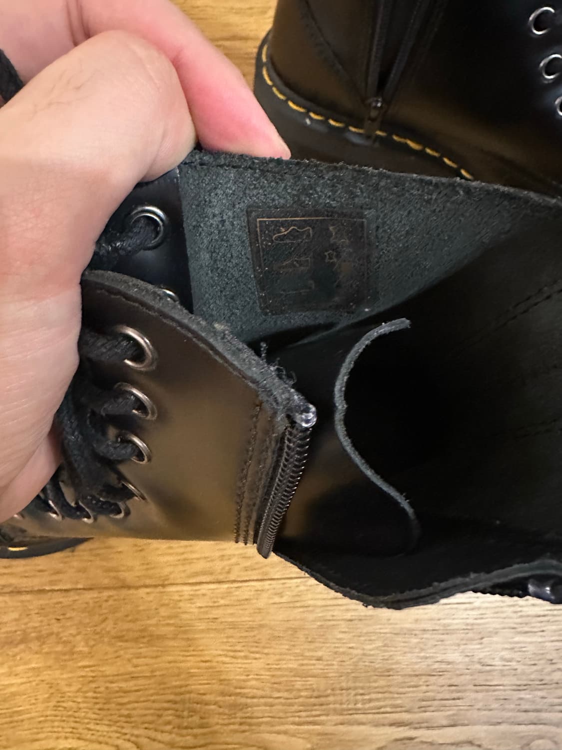 닥터마틴 제이든 UK5 240MM 상품이미지9