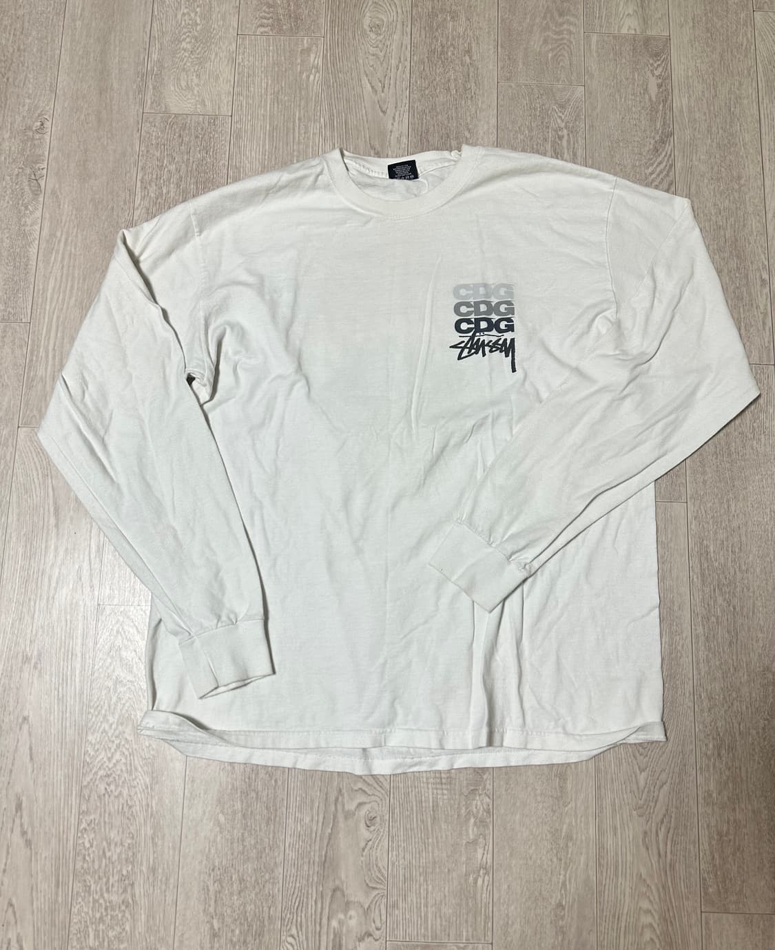 희귀템 스투시 CDG 롱슬리브 상품이미지1